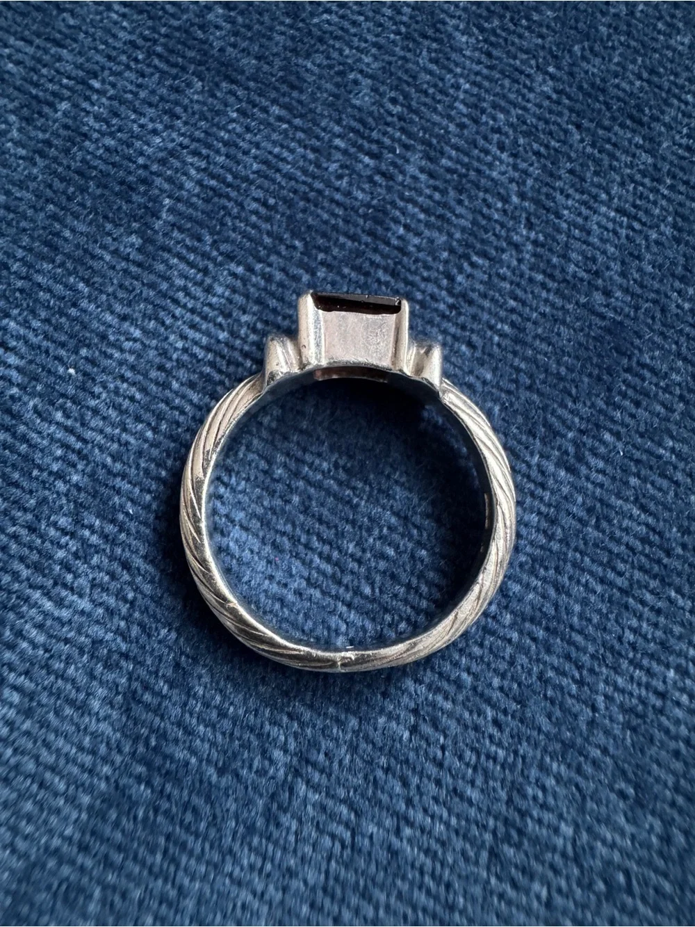 Vintage 925 Sterling Silver Emerald  Cut Garnet Ring size 7